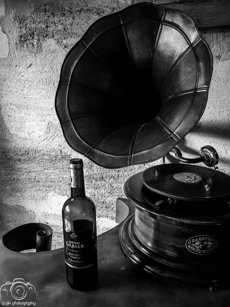 012_BlackWhite