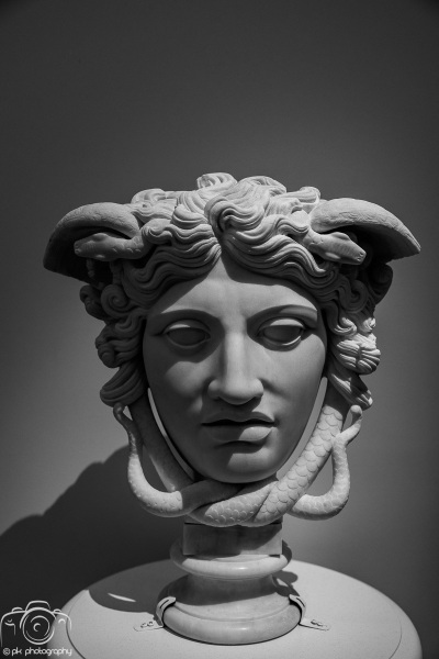 041_BlackWhite