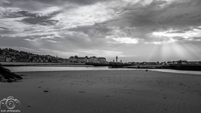 047_BlackWhite