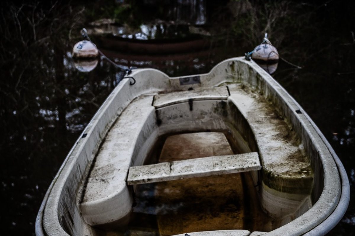 The lonely boats