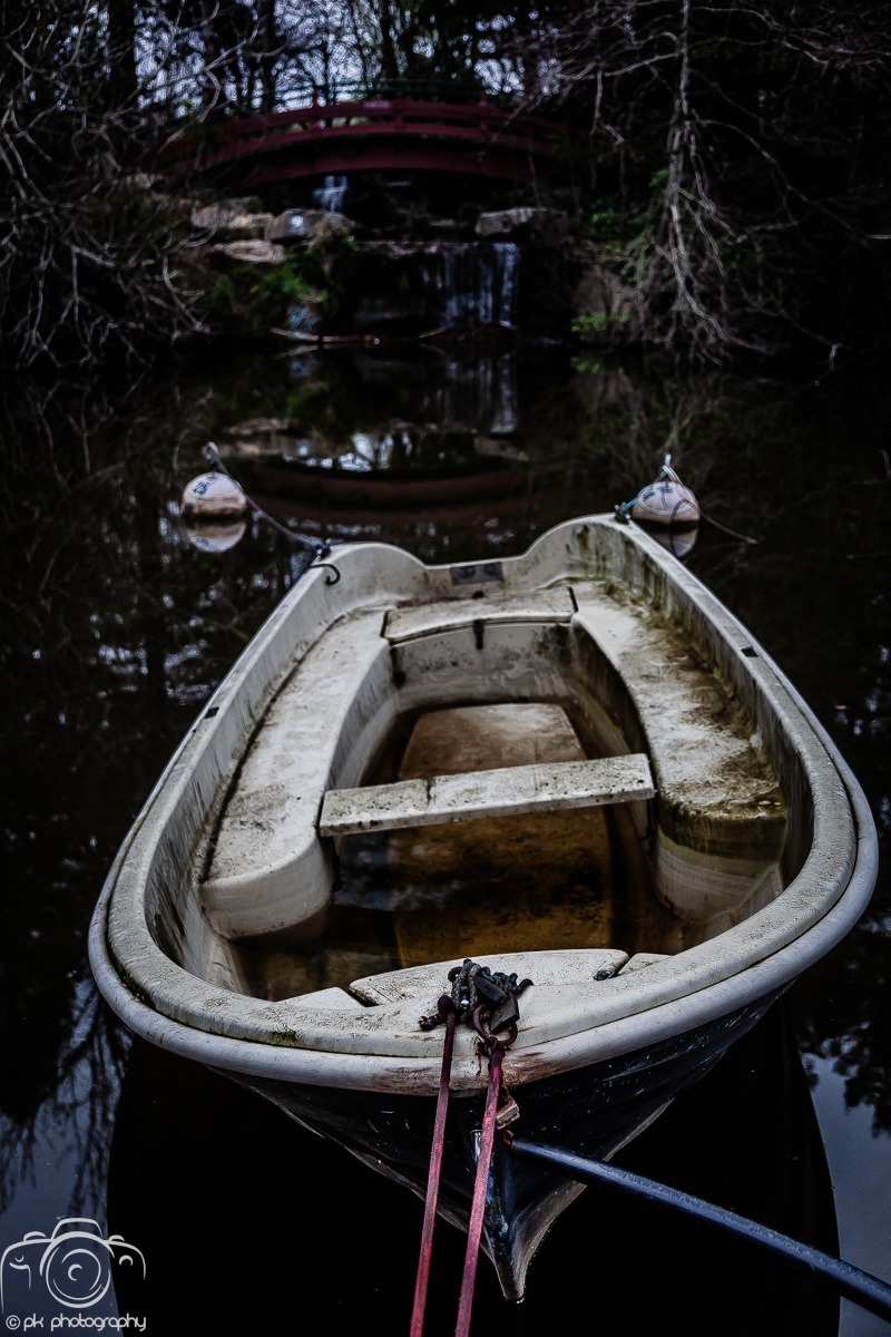 The lonely boats